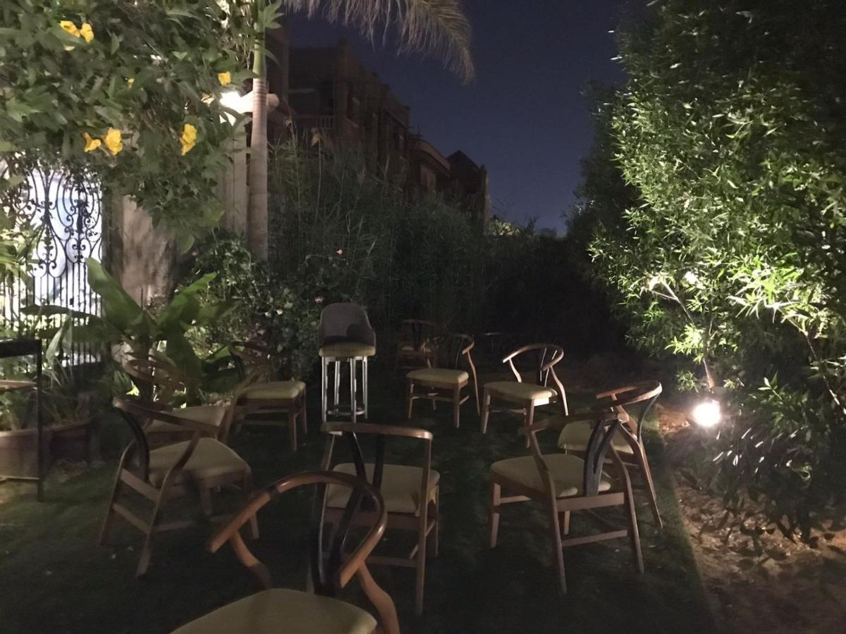 Trio With Coverable Private Pool In Compound Near Mall Of Egypt