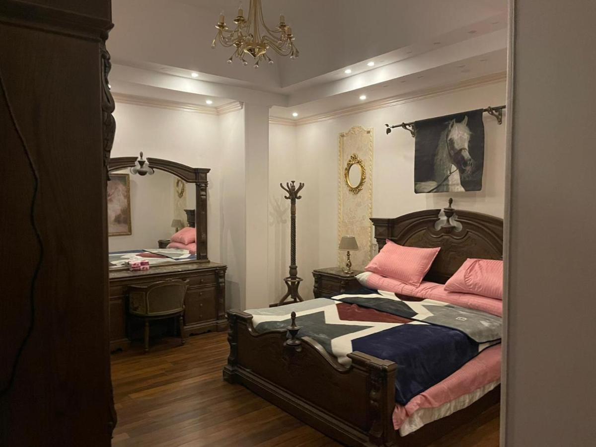 Villa Trio With Coverable Private Pool In Compound Near Mall Of Egypt Sheikh Zayed City